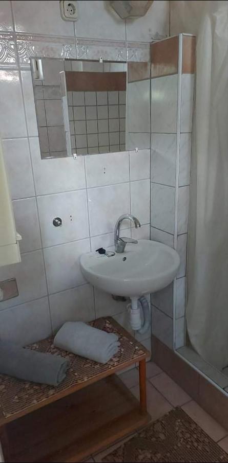 Badacsonyi Magan Szallas Badacsonytomaj Esterno foto
