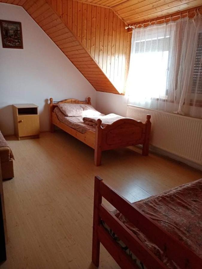 Badacsonyi Magan Szallas Badacsonytomaj Esterno foto