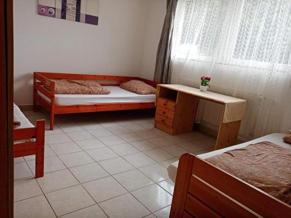 Badacsonyi Magan Szallas Badacsonytomaj Esterno foto